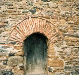 Porte de Style Anglo-Saxon