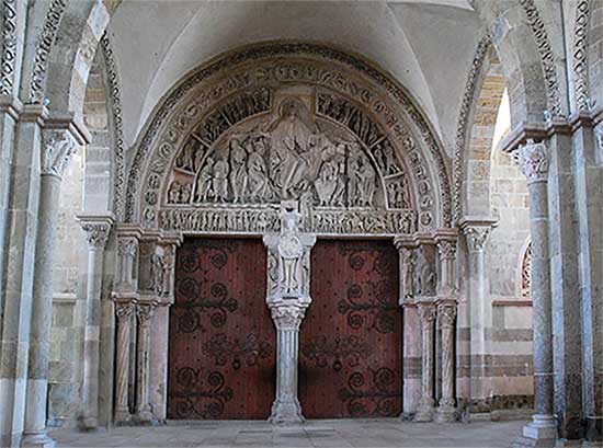 portail de Vézelay